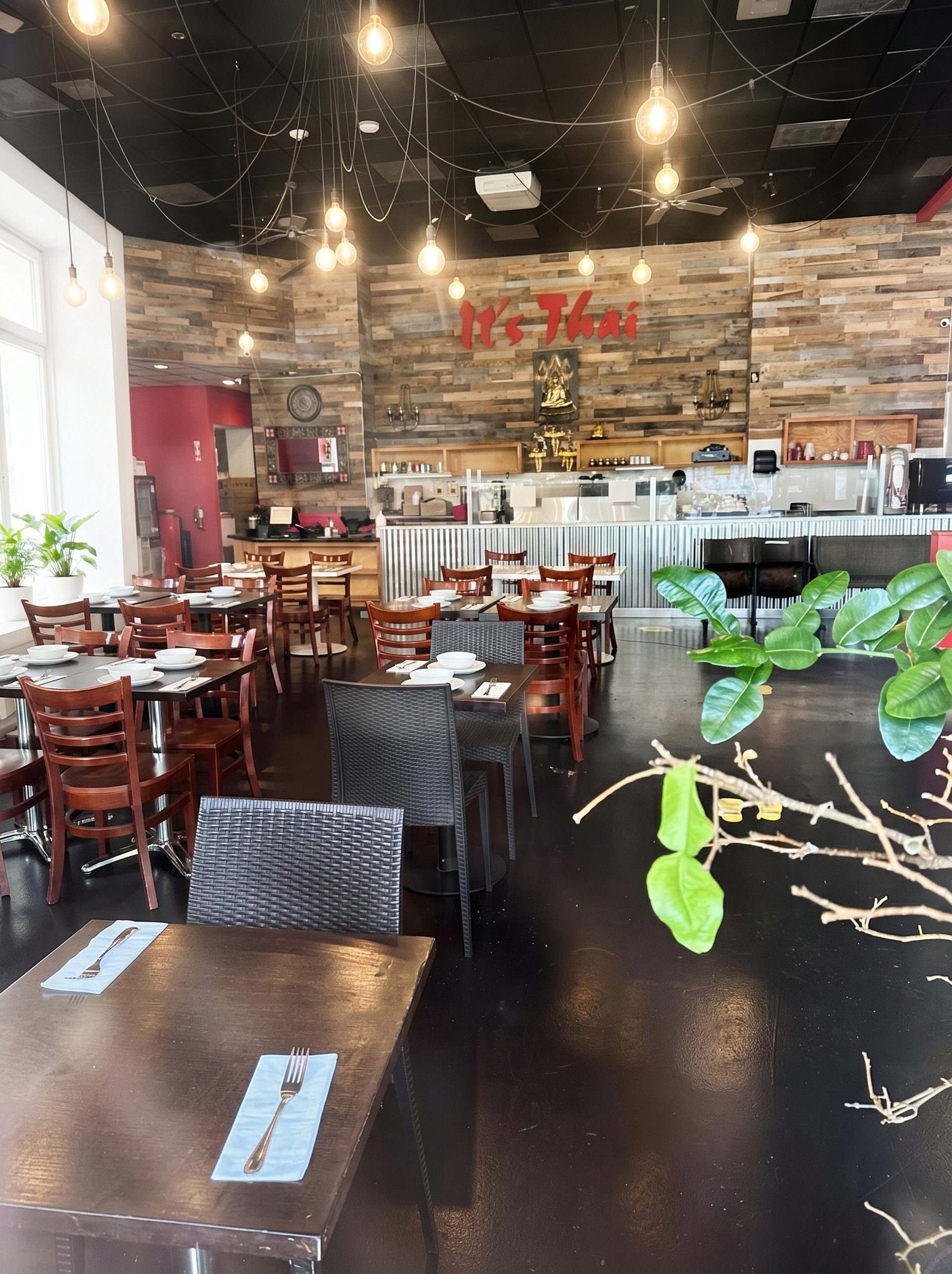 Private Parties at It's Thai Casual Dining